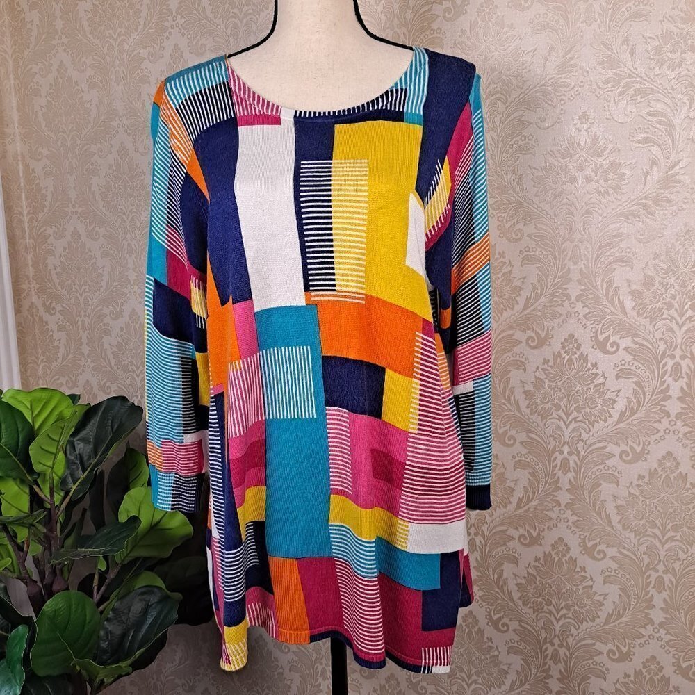 Joseph A Size XL Multicolor Graphic Sweater Keyhole Back Detail 3/4 Sleeves EUC